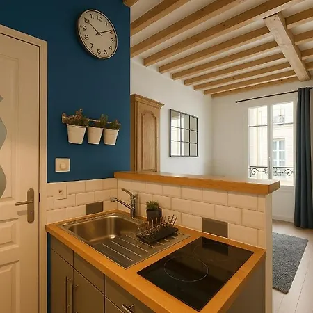 Havre De Paix Aux Champs-elysées Apartamento