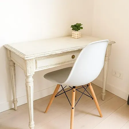 Havre De Paix Aux Champs-elysées París